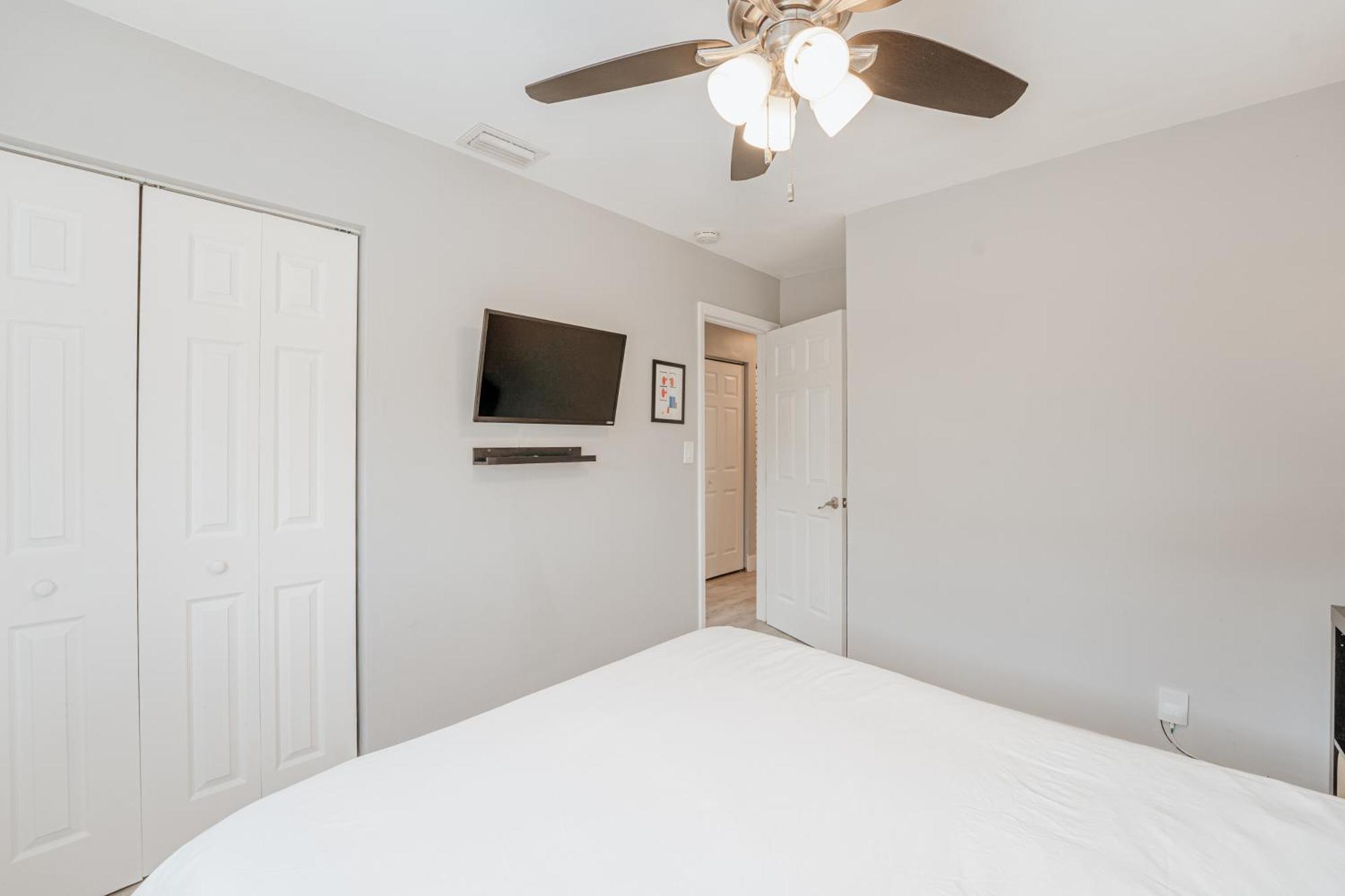 Home With A Pool Close To Beach And Fll Airport Pool Heated October- March Fort Lauderdale Exteriér fotografie