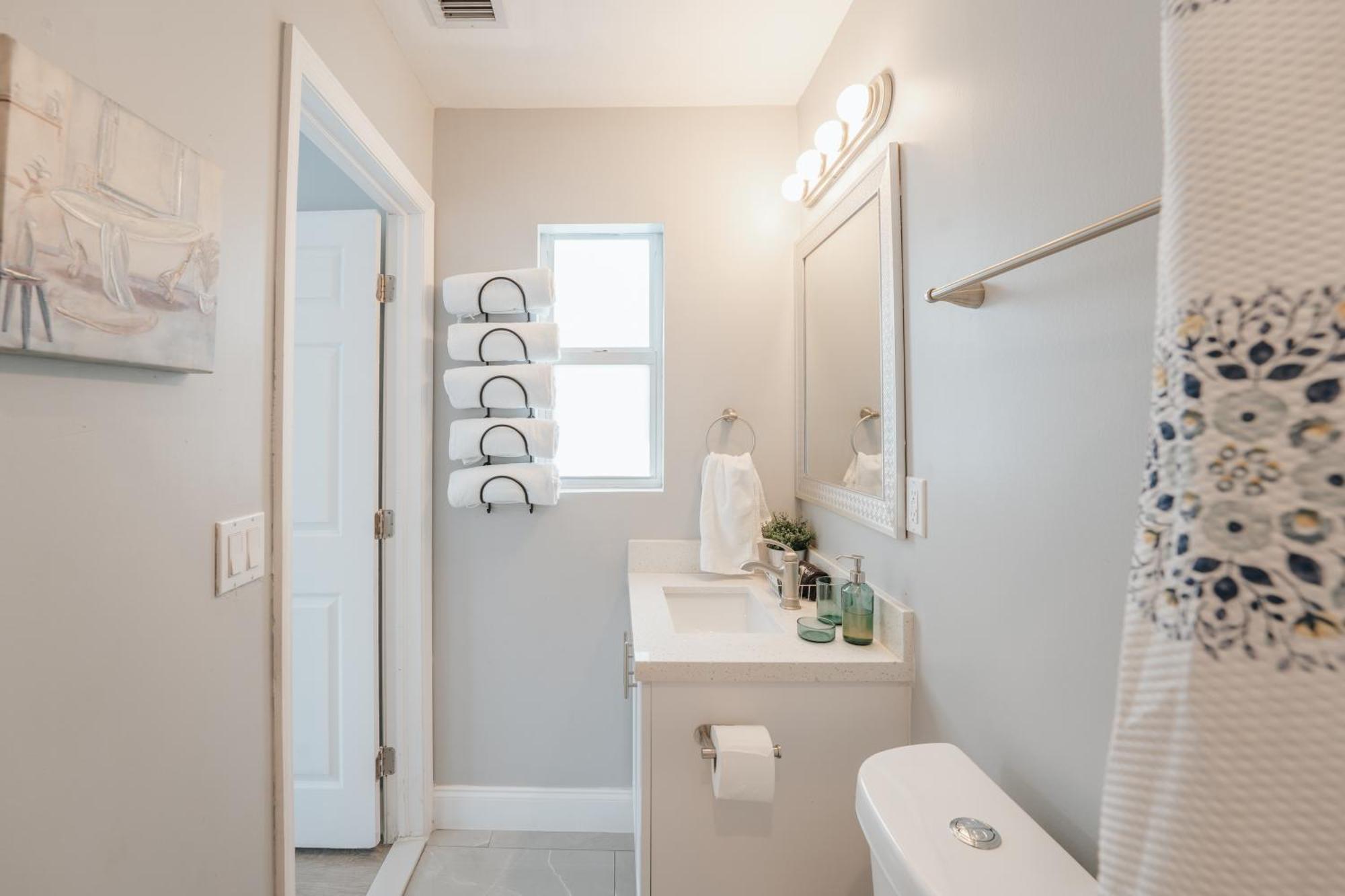 Home With A Pool Close To Beach And Fll Airport Pool Heated October- March Fort Lauderdale Exteriér fotografie