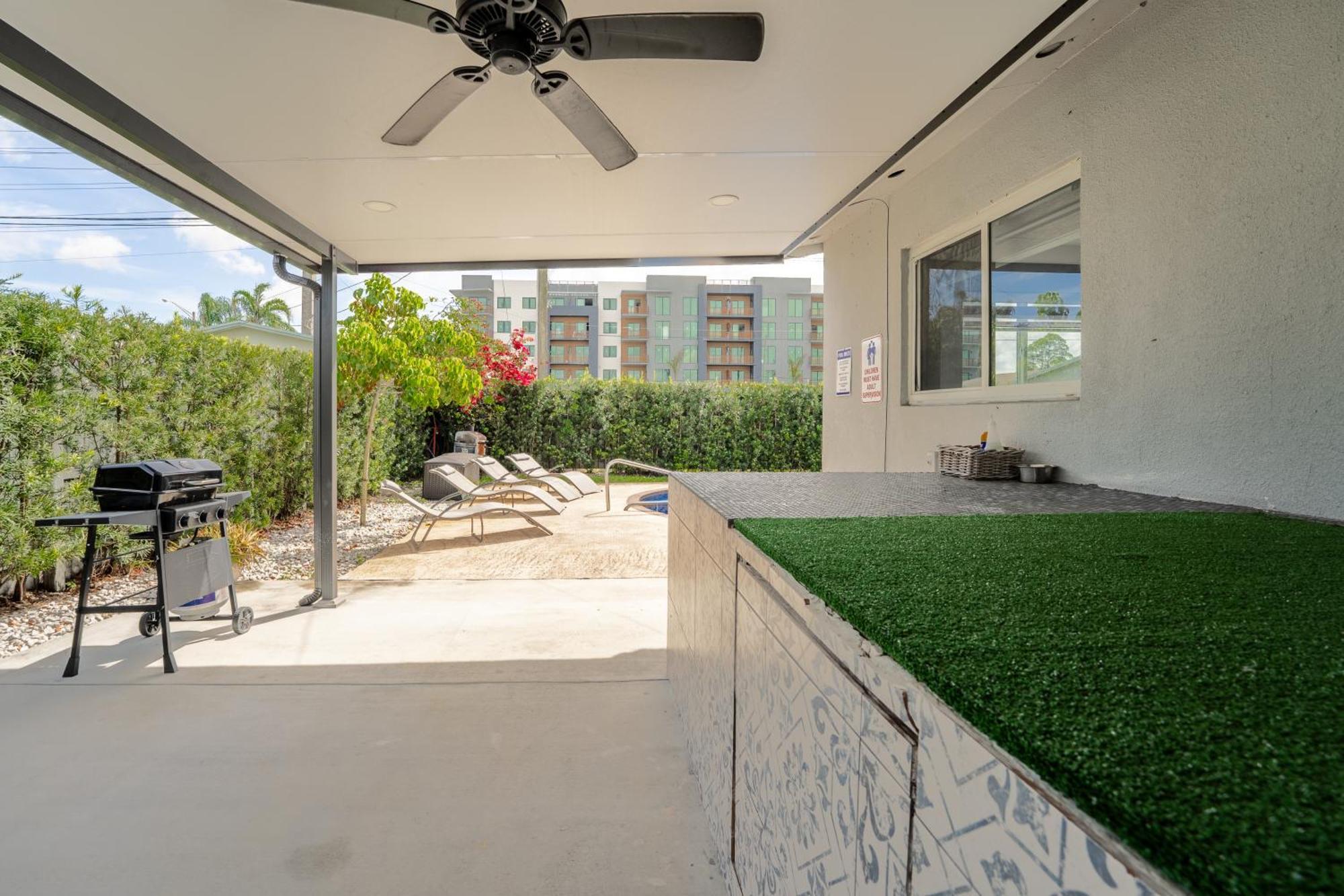 Home With A Pool Close To Beach And Fll Airport Pool Heated October- March Fort Lauderdale Exteriér fotografie