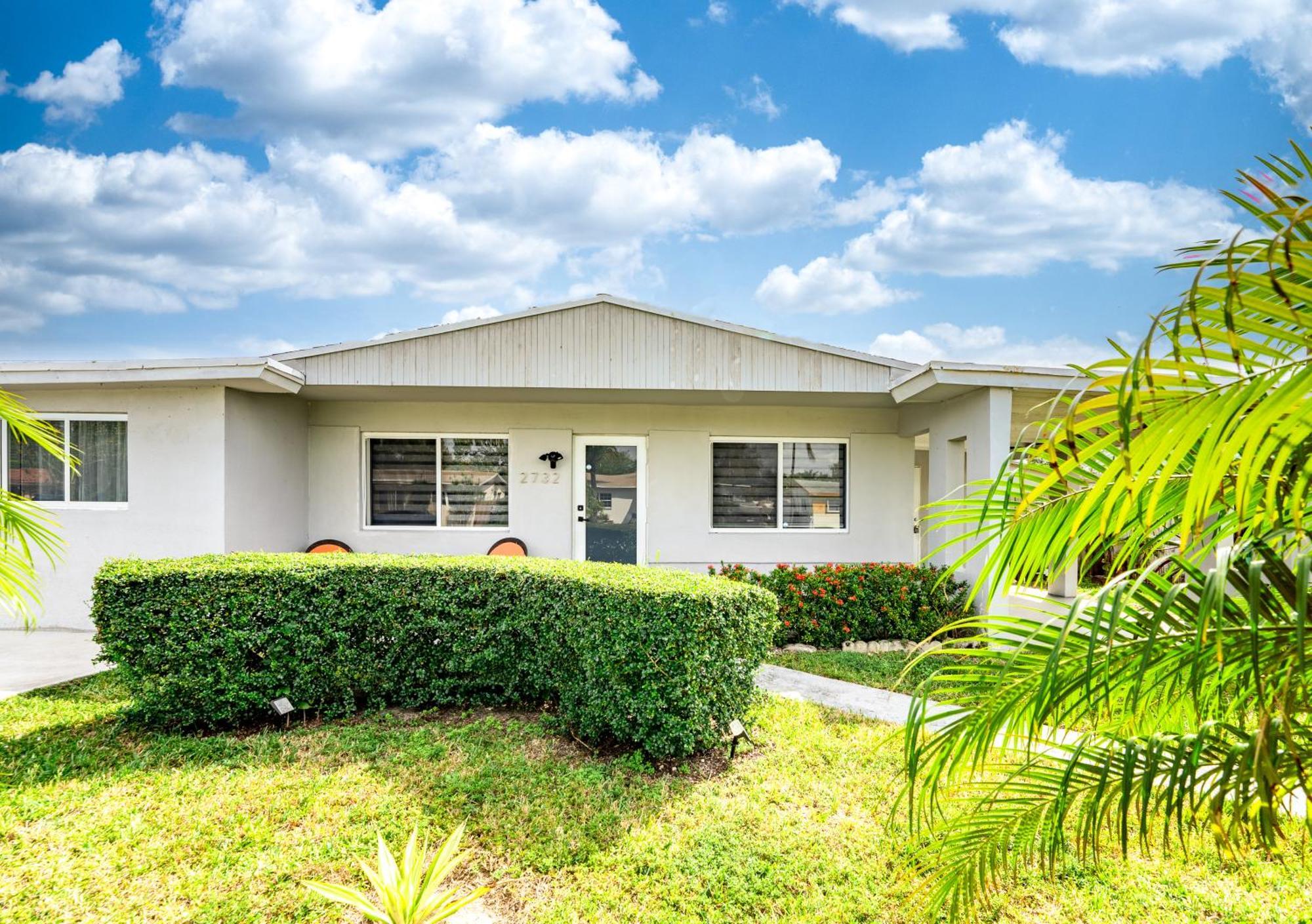 Home With A Pool Close To Beach And Fll Airport Pool Heated October- March Fort Lauderdale Exteriér fotografie